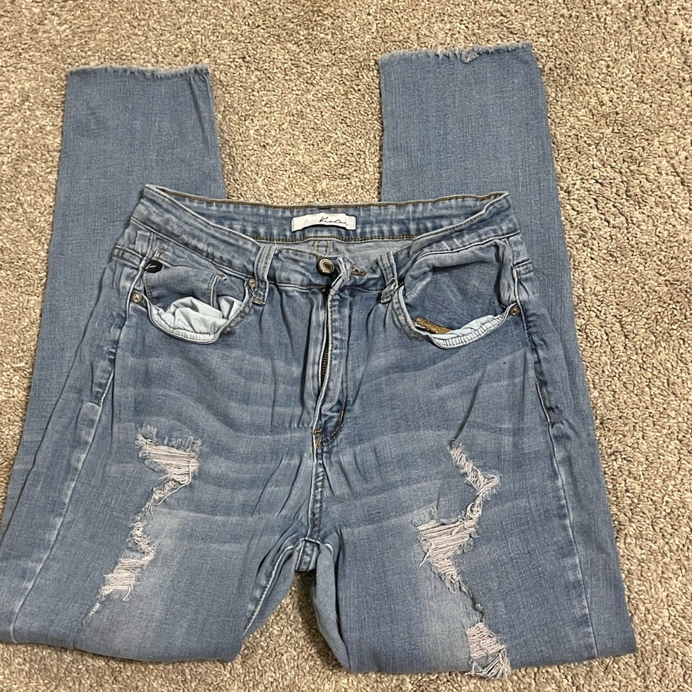 KanCan distressed skinny jeans
